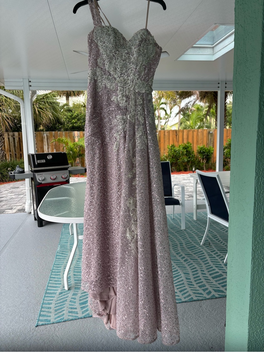 Catwalk Couture Lilac (lavender) Lace Embellished Evening Gown 6 - Picture 10 of 17